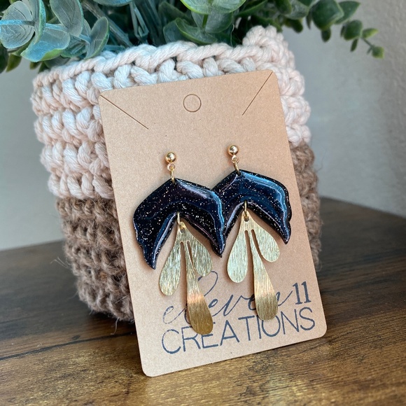 The Dede / Handmade Polymer Clay Earrings - Picture 2 of 2